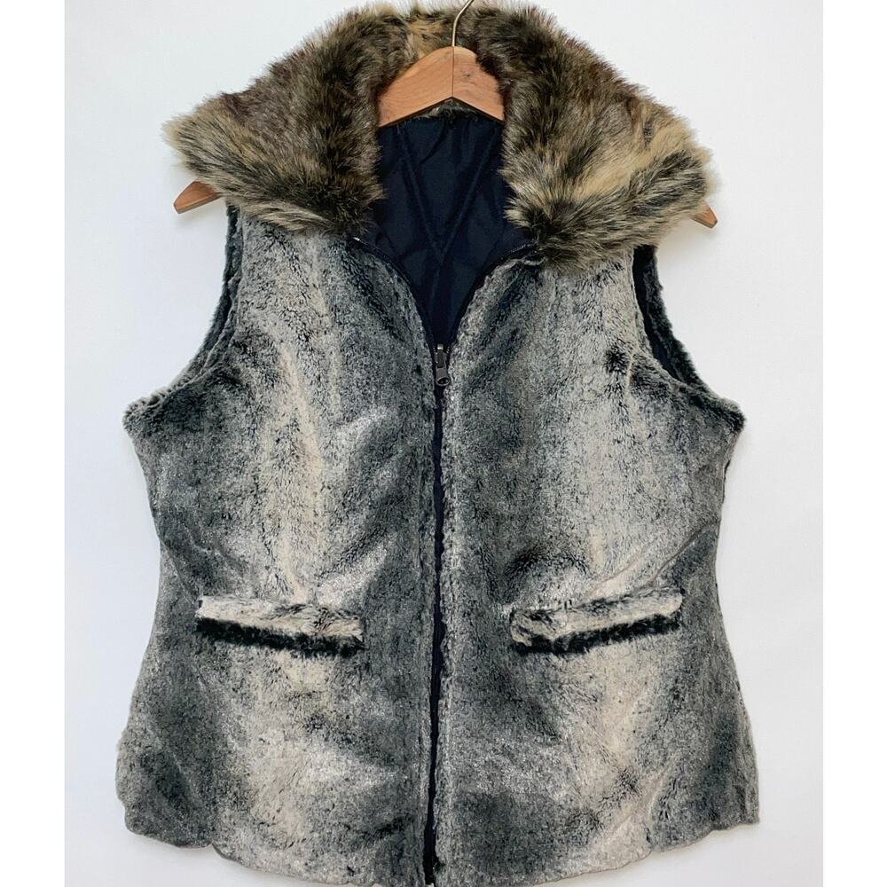Reversible Faux Fur / Puffer Vest by DressBarn - Size S - SOFT Fully Reversable
